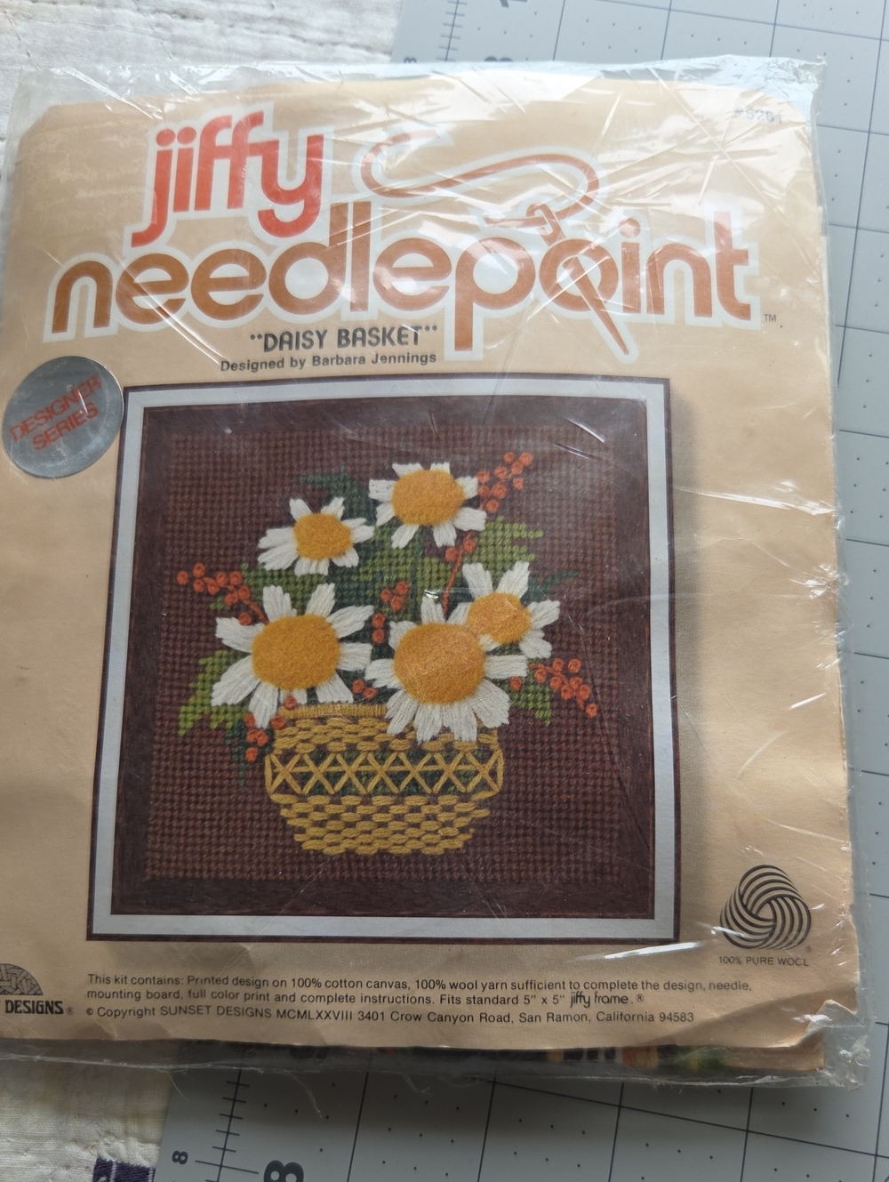 Jiffy Needlepoint Daisy Basket Wall Art - Yellow & White